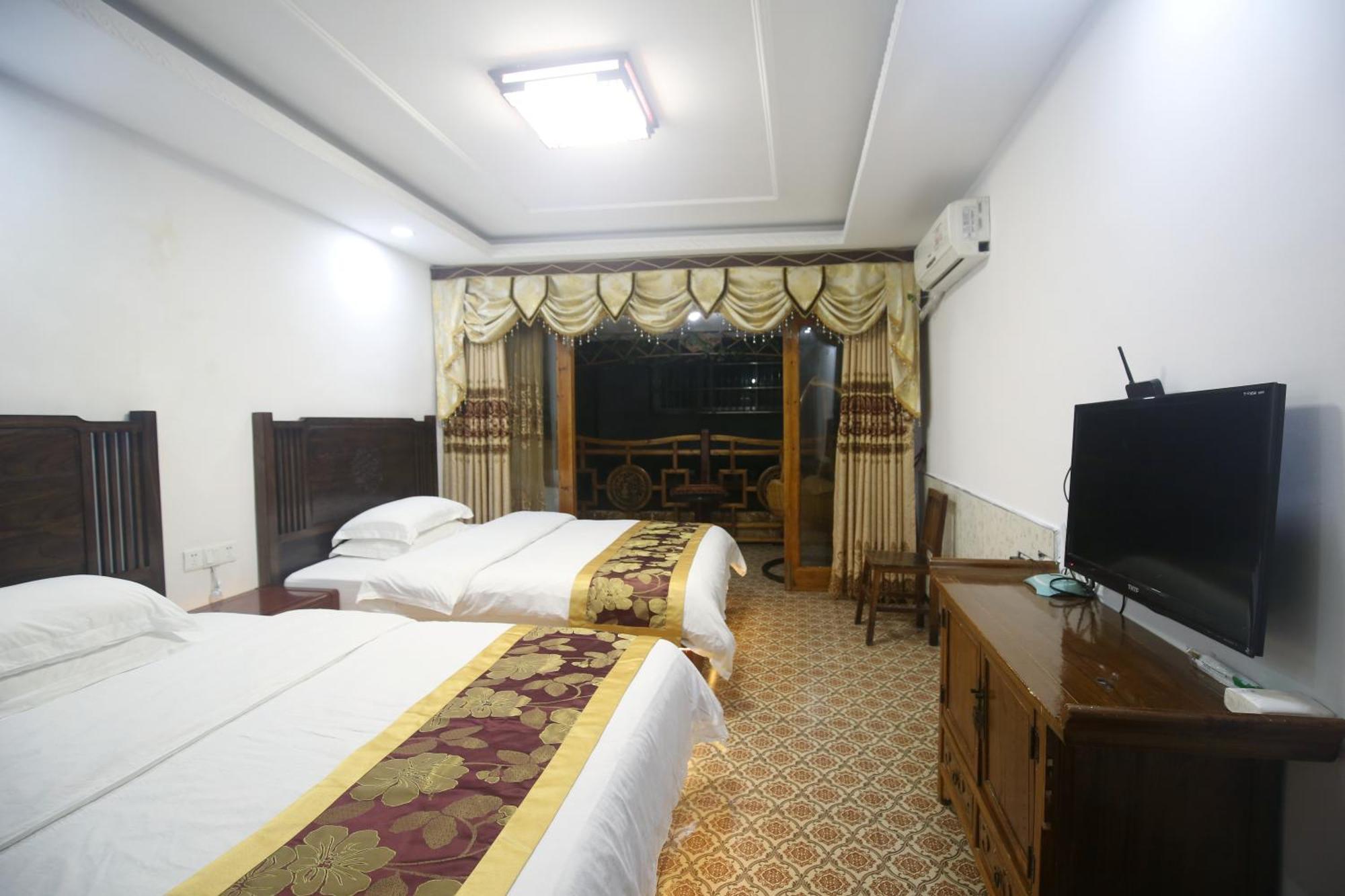 Lqj Riverside Guest House Fenghuang Exteriör bild
