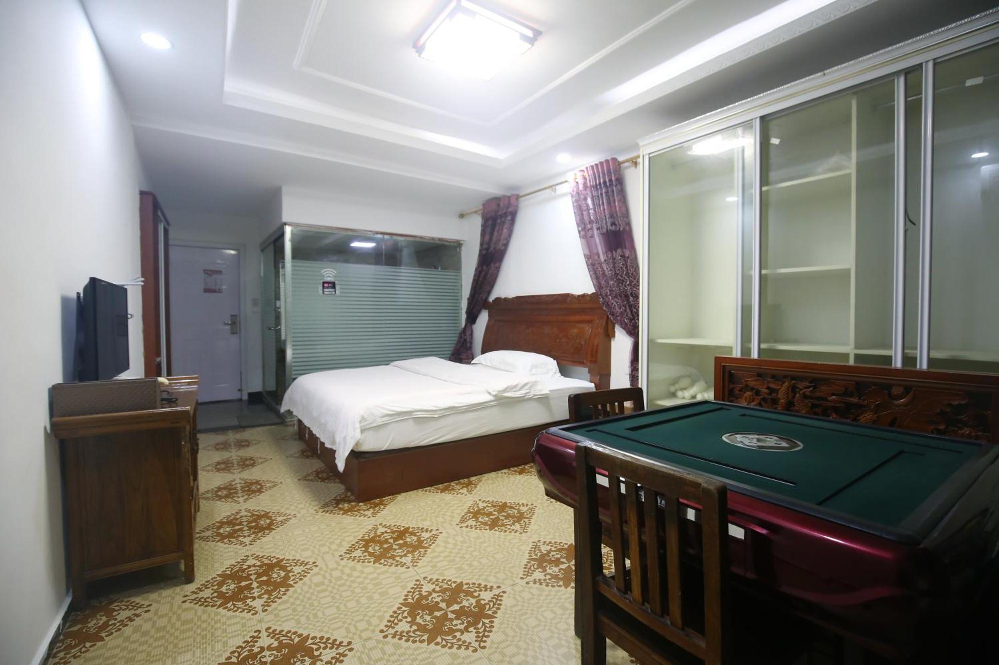 Lqj Riverside Guest House Fenghuang Exteriör bild