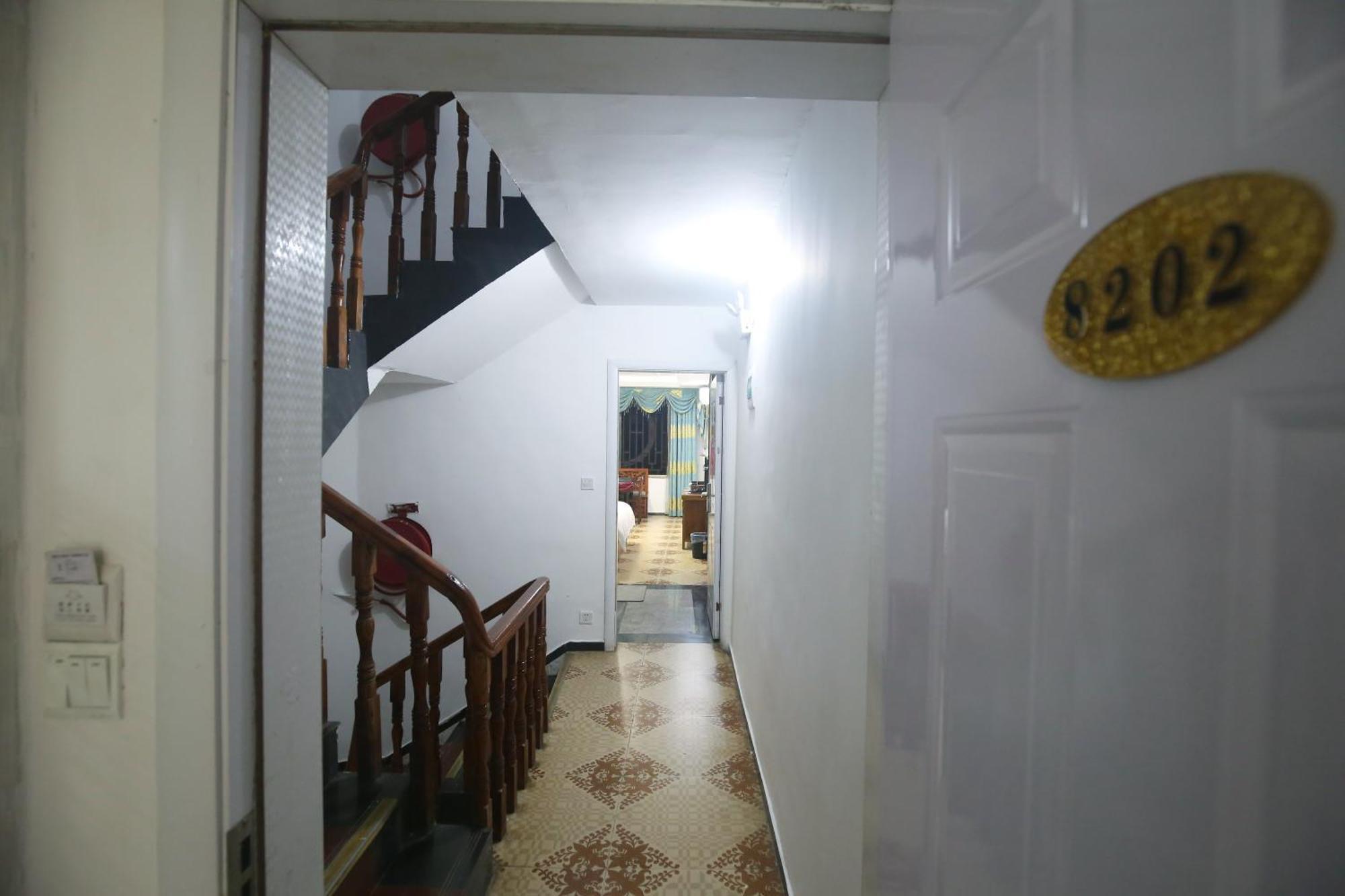 Lqj Riverside Guest House Fenghuang Exteriör bild